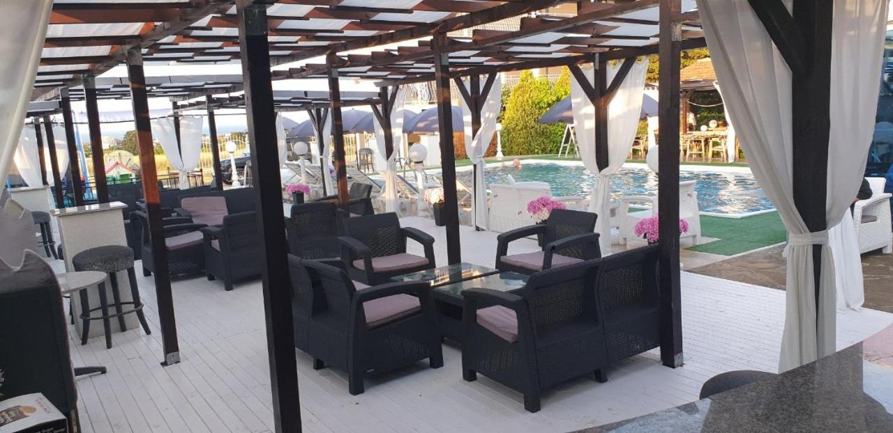 Complex Exotica Hotell Lozenets Eksteriør bilde